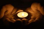 candle hands